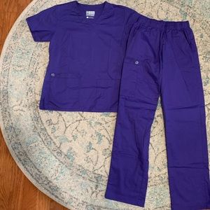 Wonder Works purple scrubs